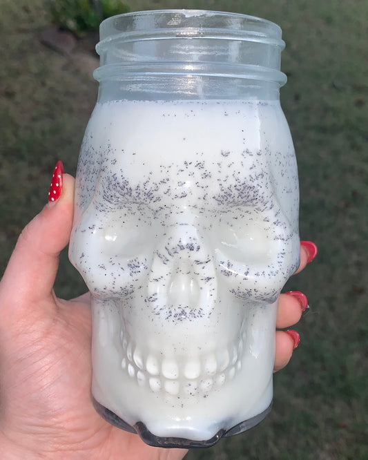 Skull Candle – Hands Tied | Clean Soy, Pet-Safe, Hand-Poured