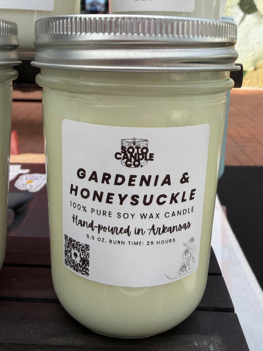 Gardenia & Honeysuckle – Mason Jar Candle (5.5 oz)